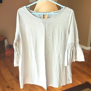 Boat Neck Bell Sleeve Keyhole bow back